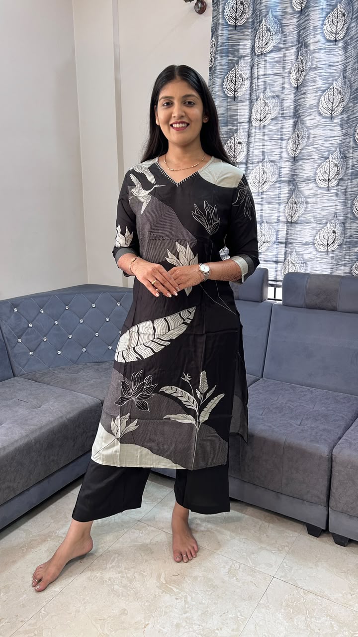 Black & Off-White Floral Printed Kurta with Palazzos