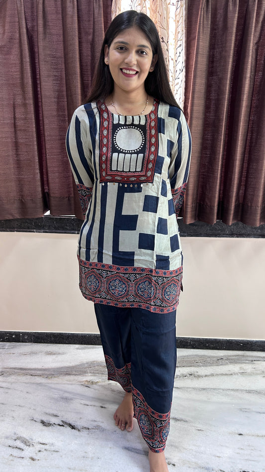 Indigo & Beige Printed Muslin Tunic and Pants Set