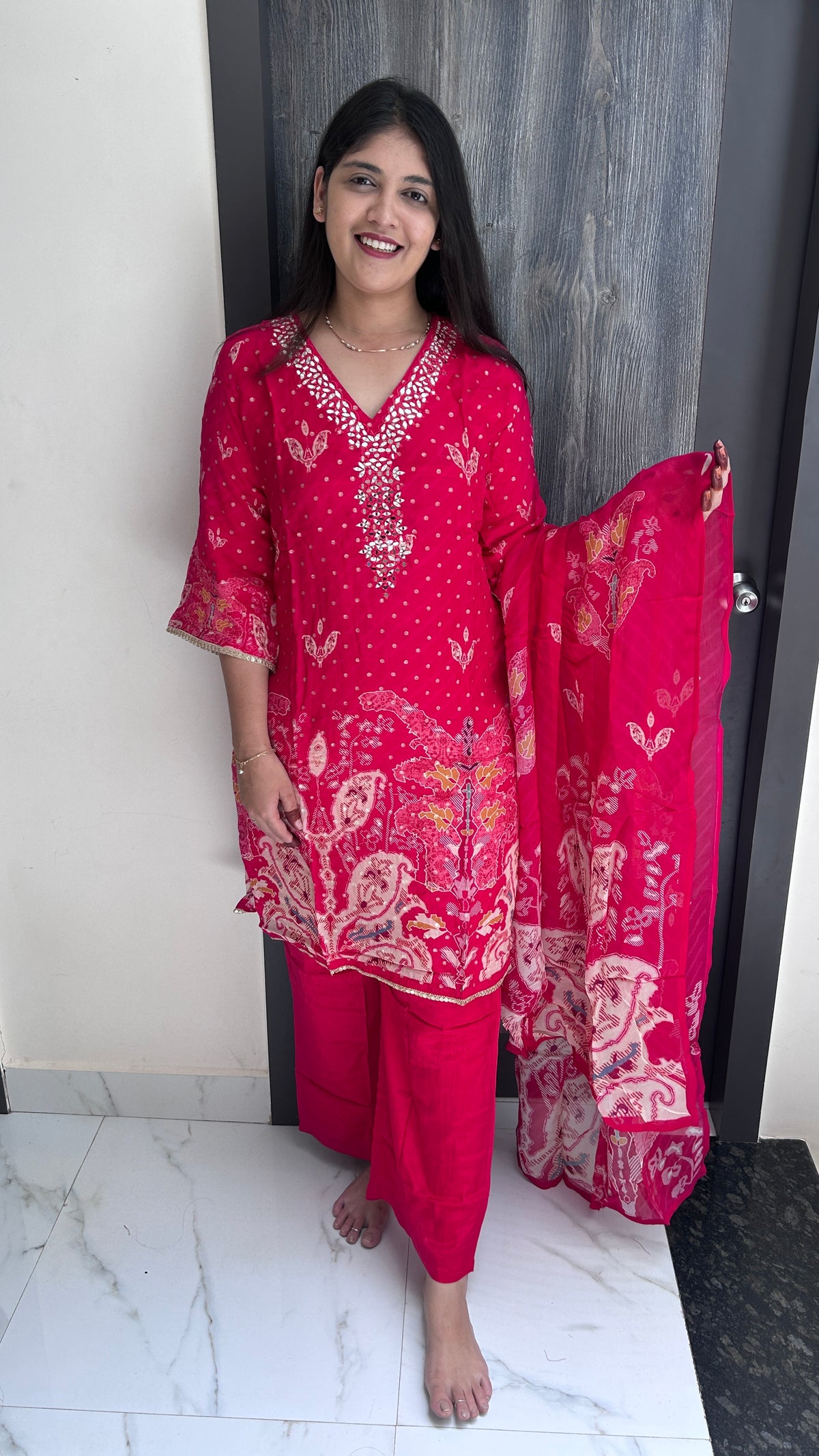 V-Neck Printed Rani Pink Suit Set