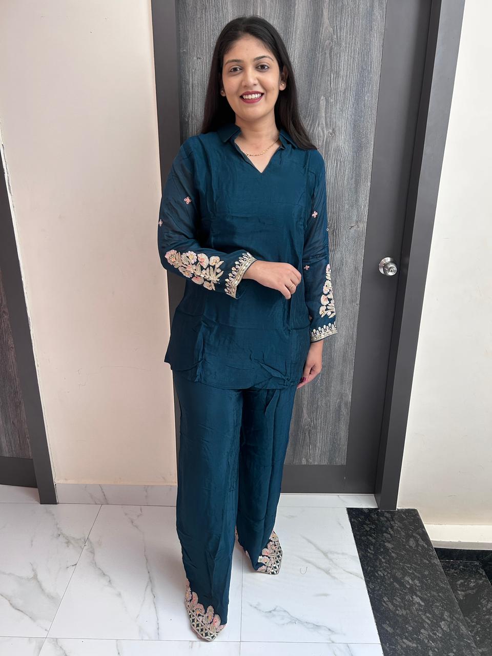 waist embroidery co-ordset(blue)