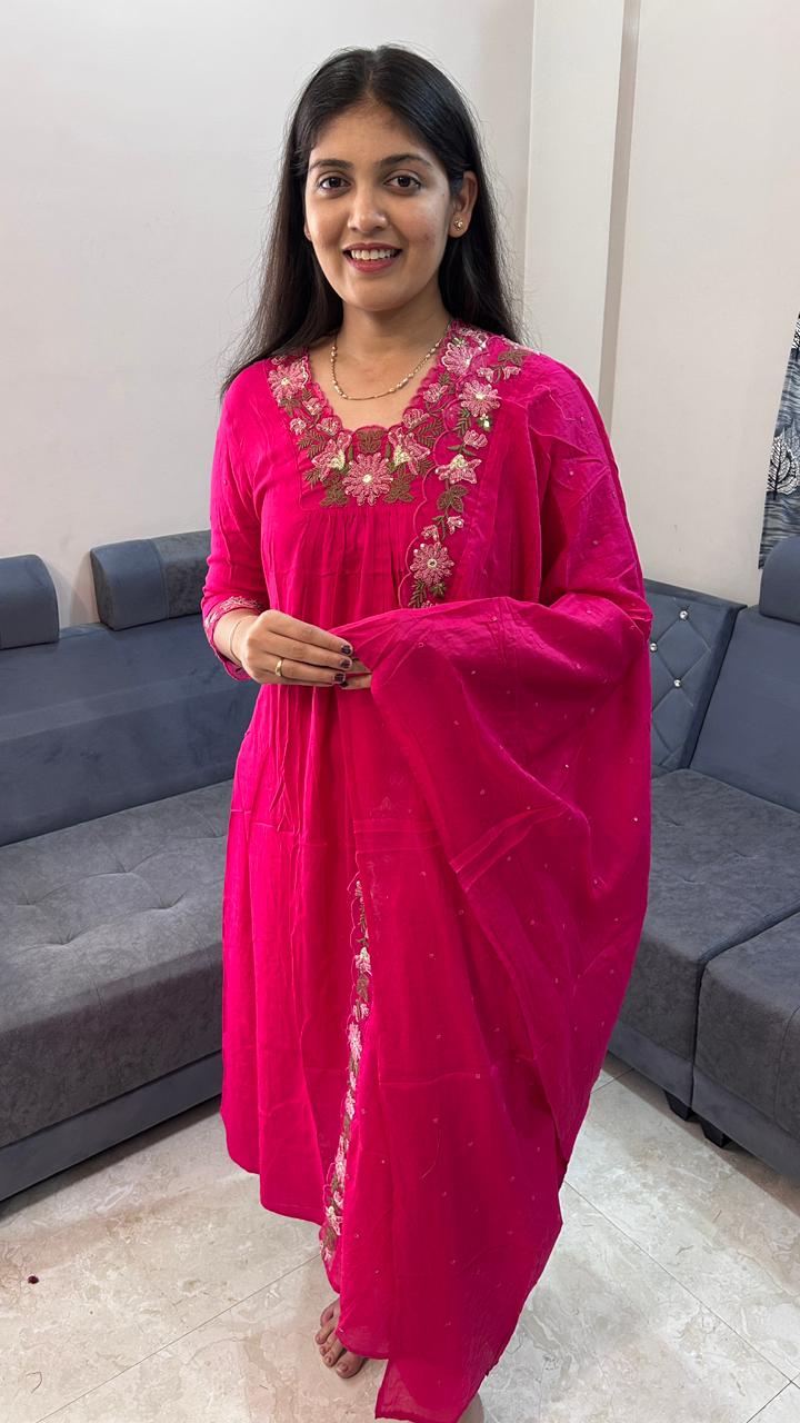 Gulabi Festive Organza-Border Kurta Set with Scalloped Dupatta