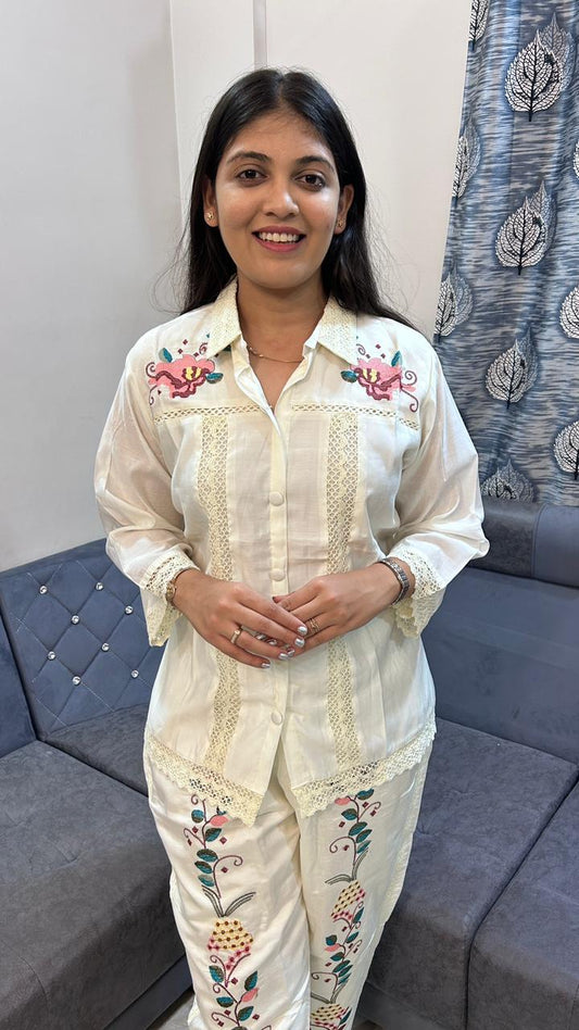 Ivory Cotton-Linen Co-Ord Set with Vibrant Floral AppliquE