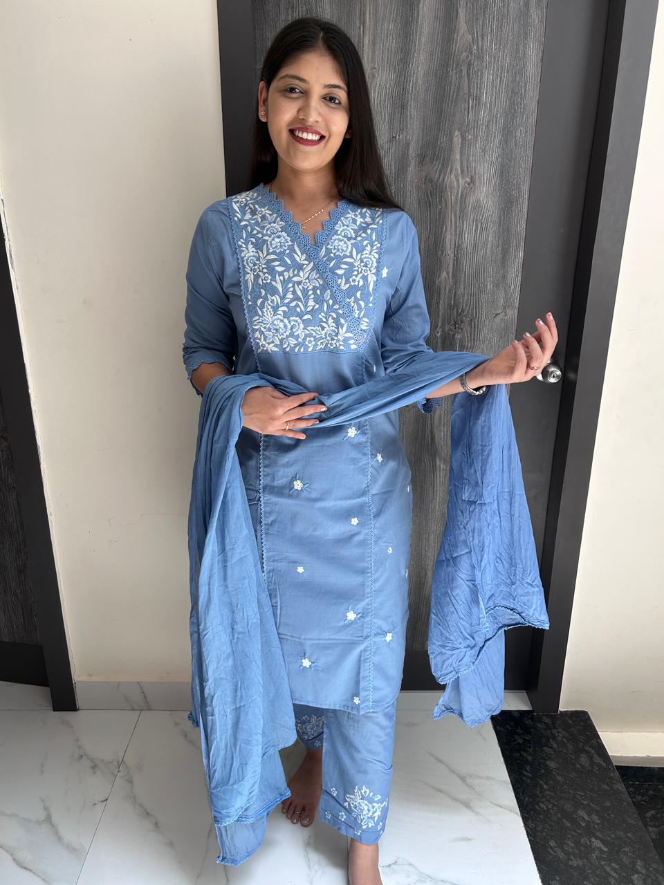 Pastel Blue V-Neck Floral Threadwork Kurta Set with Lace Detailing