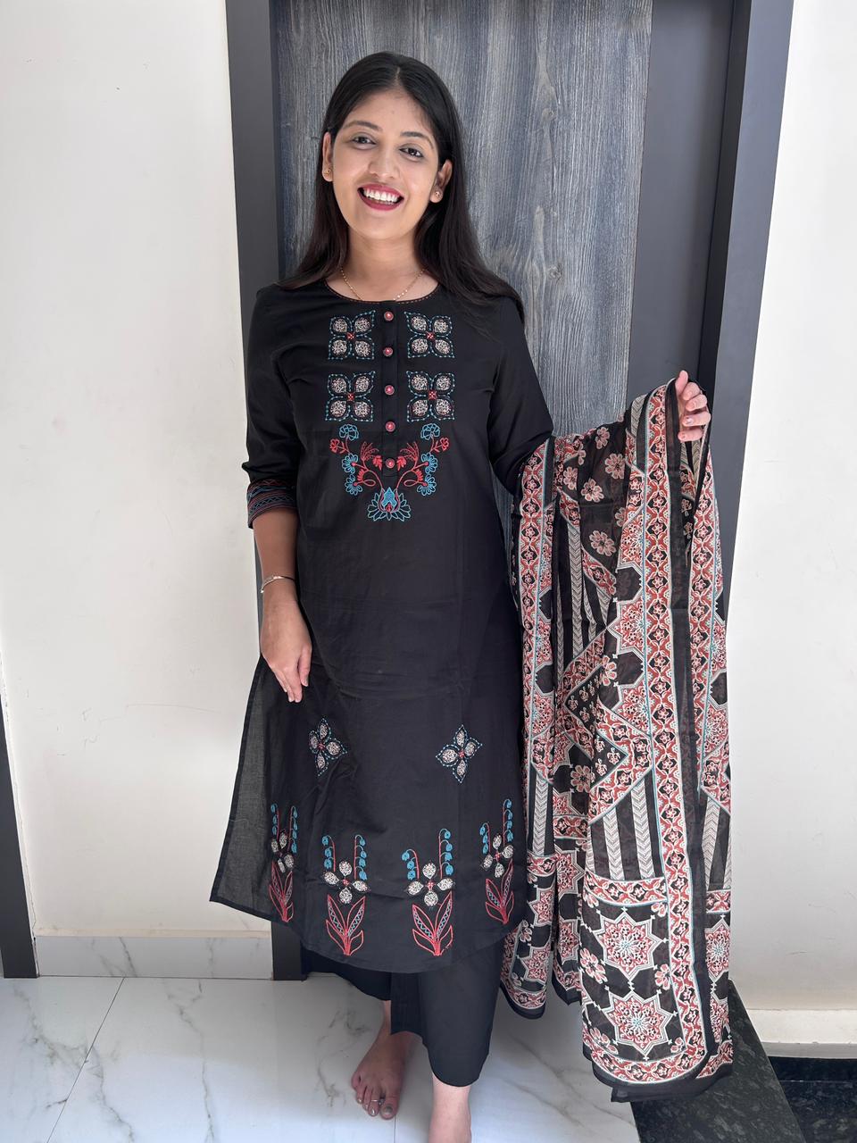 Jet Black Cotton Suit Set with Kantha-Style Floral Embroidery