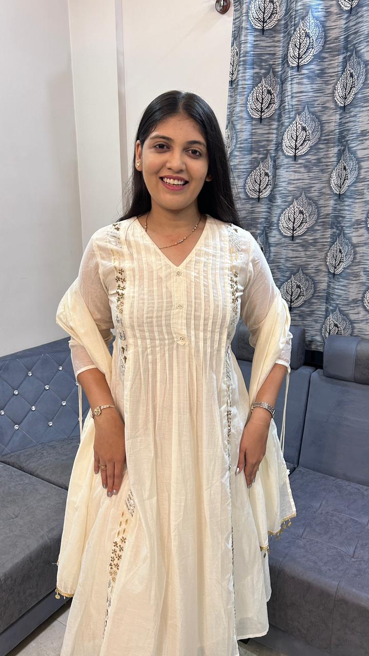 Classic Ivory Pleated Cotton Suit Set