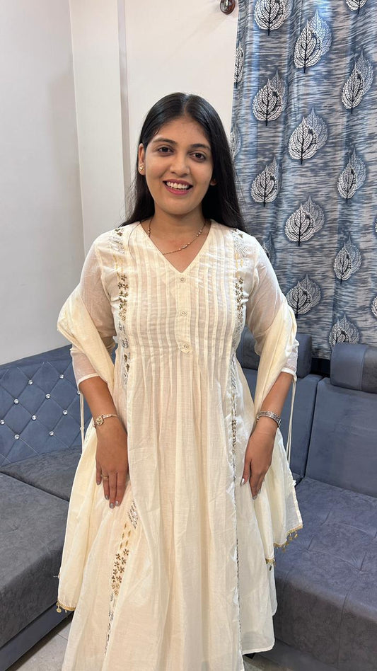 Classic Ivory Pleated Cotton Suit Set