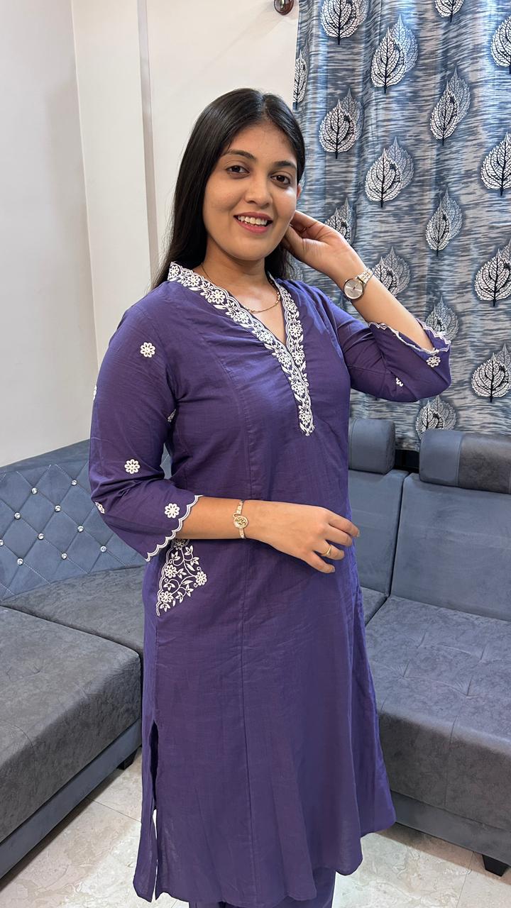 Indigo Violet Embroidered Pocket Set