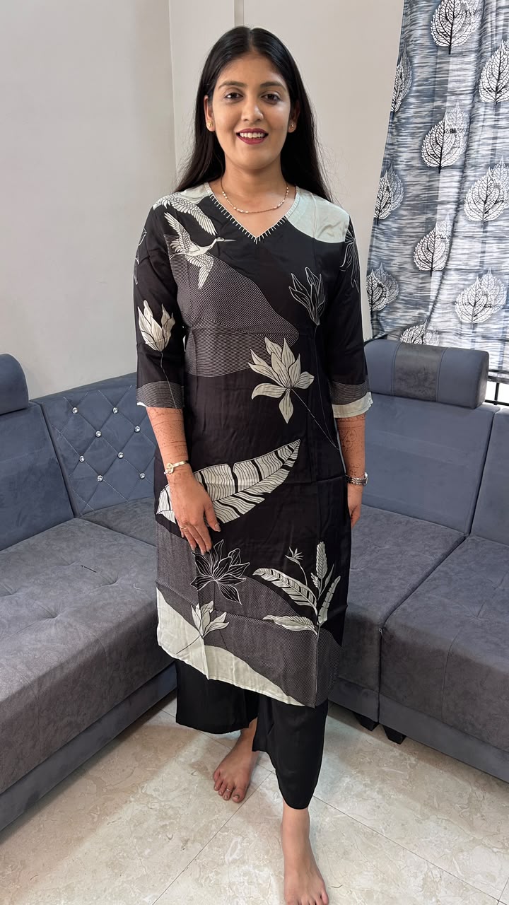 Black & Off-White Floral Printed Kurta with Palazzos